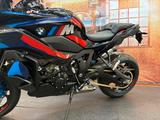 BMW M 1000 XR - BMW M 10