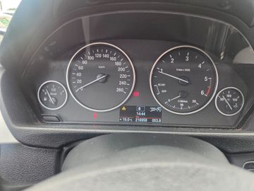 BMW 318 - 11