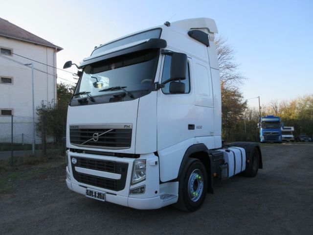 Volvo FH 13 500, STANDARD