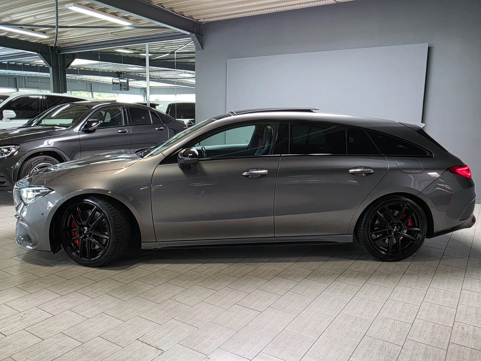 Mercedes-Benz CLA 45s Pano 360° Night Burmester foto 2