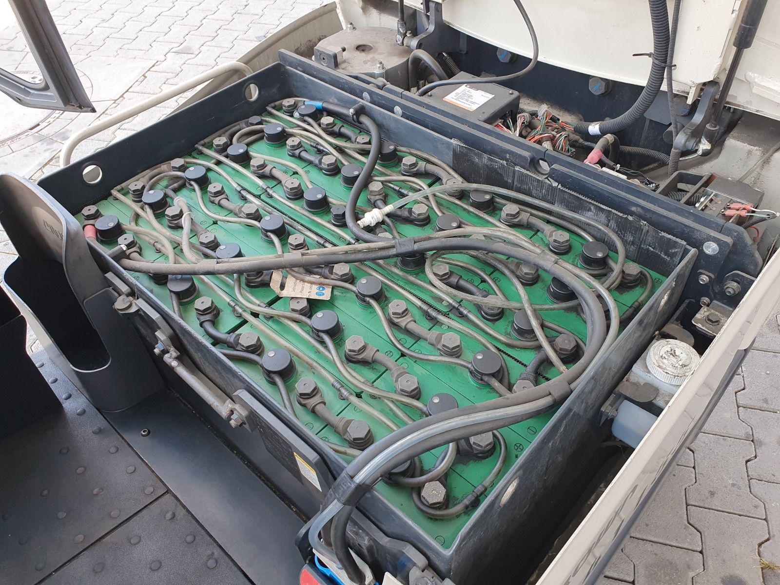 Fahrzeugabbildung Crown SCT6020-1.3 / Triplex 4,3m / 2.658h / 2020