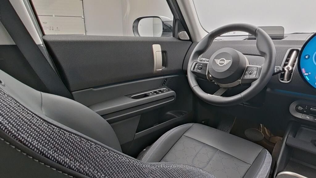 MINI Countryman C (Cooper) - Bild 11