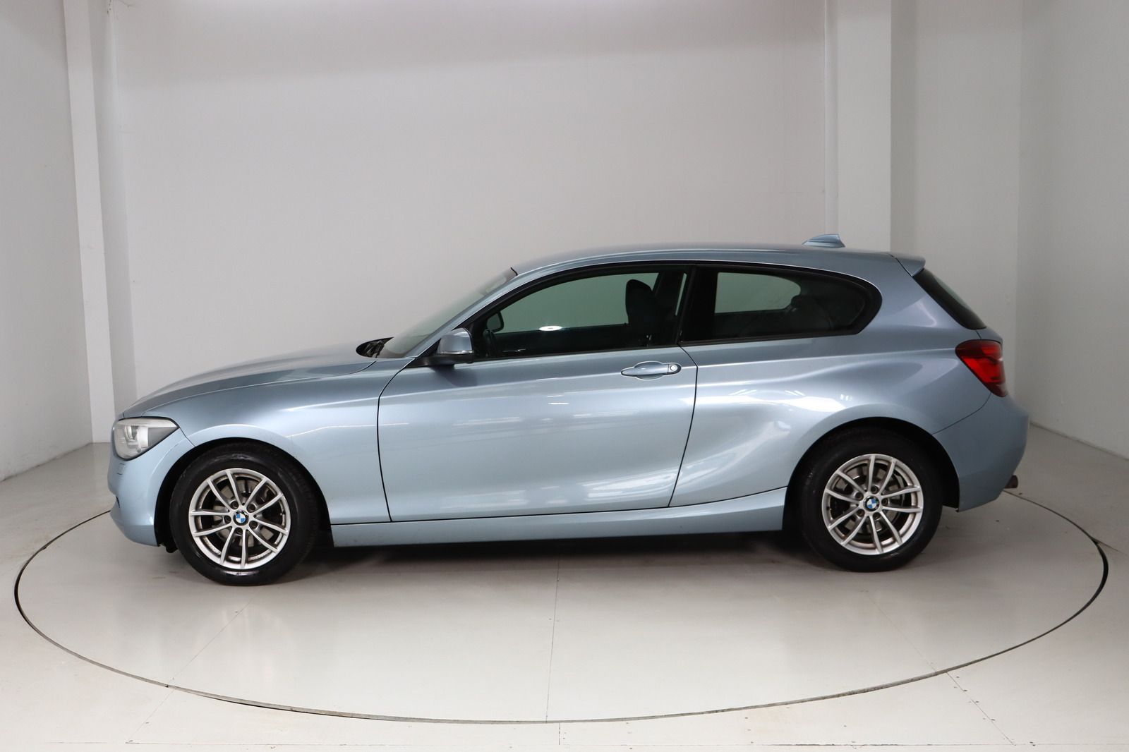 Fahrzeugabbildung BMW 120d * Xenon * Navigation * PDC