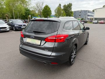Ford Focus Turnier Titan.+Autom.+Xen+AHK++Navi+SHZ+Ka
