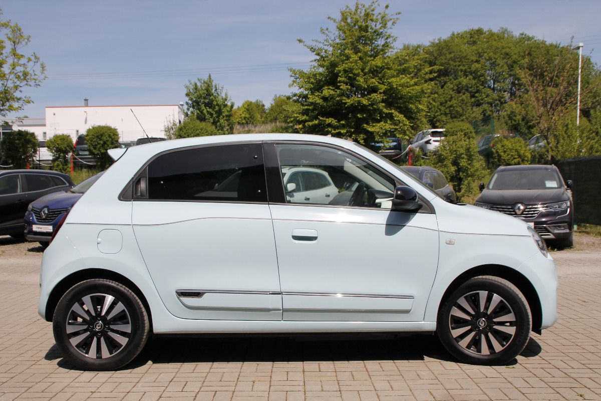 Fahrzeugabbildung Renault Twingo E-TECH elektrisch Techno