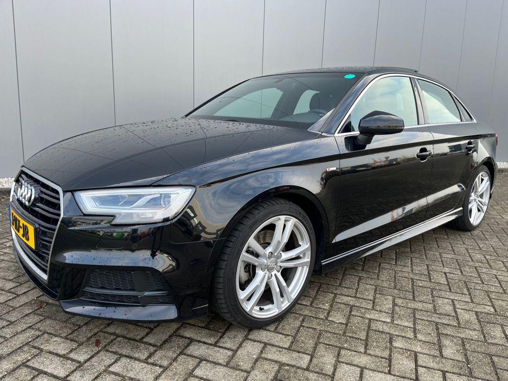Audi A3 Limousine 40 TFSI quattro Advance Sport
