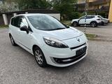Renault Scenic BOSE Edition dCi 130 FAP - gebrauchte Renault Scenic aus dem Jahr 2012