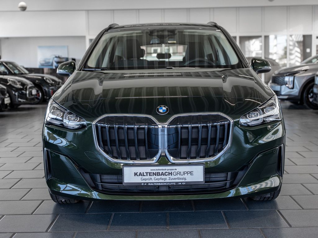 BMW 220 Active Tourer - Bild 3
