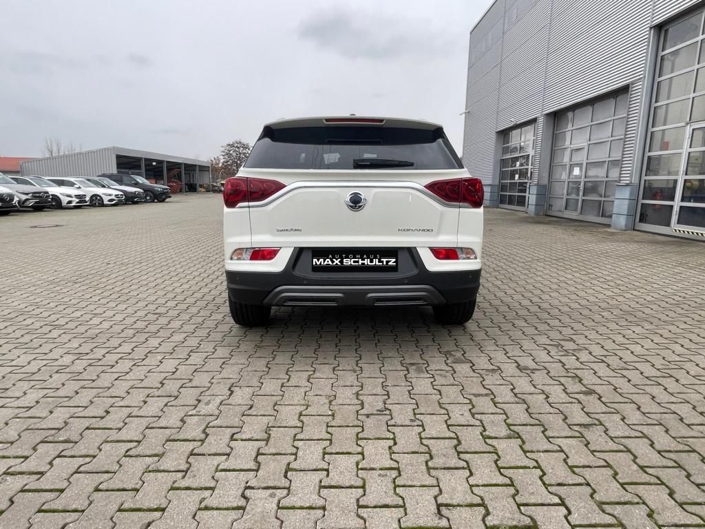 Fahrzeugabbildung Ssangyong Korando Sapphire 4x2 DAB*KEYLES*NOTBREMSASSIS