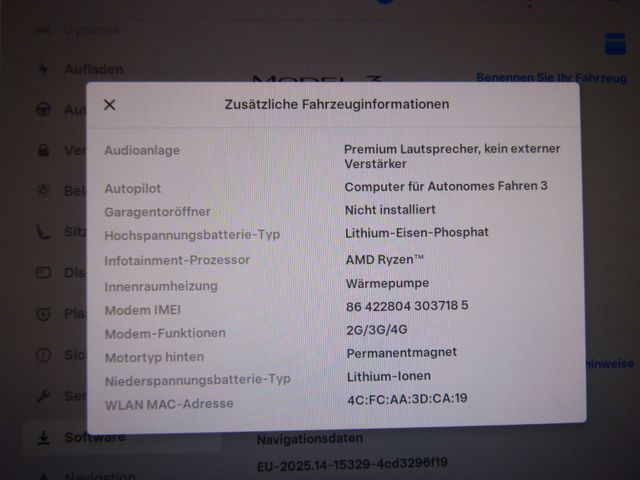 Fahrzeugabbildung Tesla Model 3 Standard RWD >Wärmep/Autopilot/Glasdach<