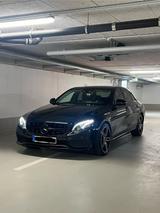 Mercedes-Benz Mercedes Benz E220d Pano Widescreen - Mercedes-Benz E 220 Gebrauchtwagen in Karlsruhe
