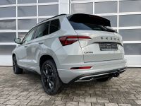 Skoda Karoq 1.5 TSI DSG Sportline NAV AHK MATRIX 5JGAR bei Autohaus Landmann & Maier OHG