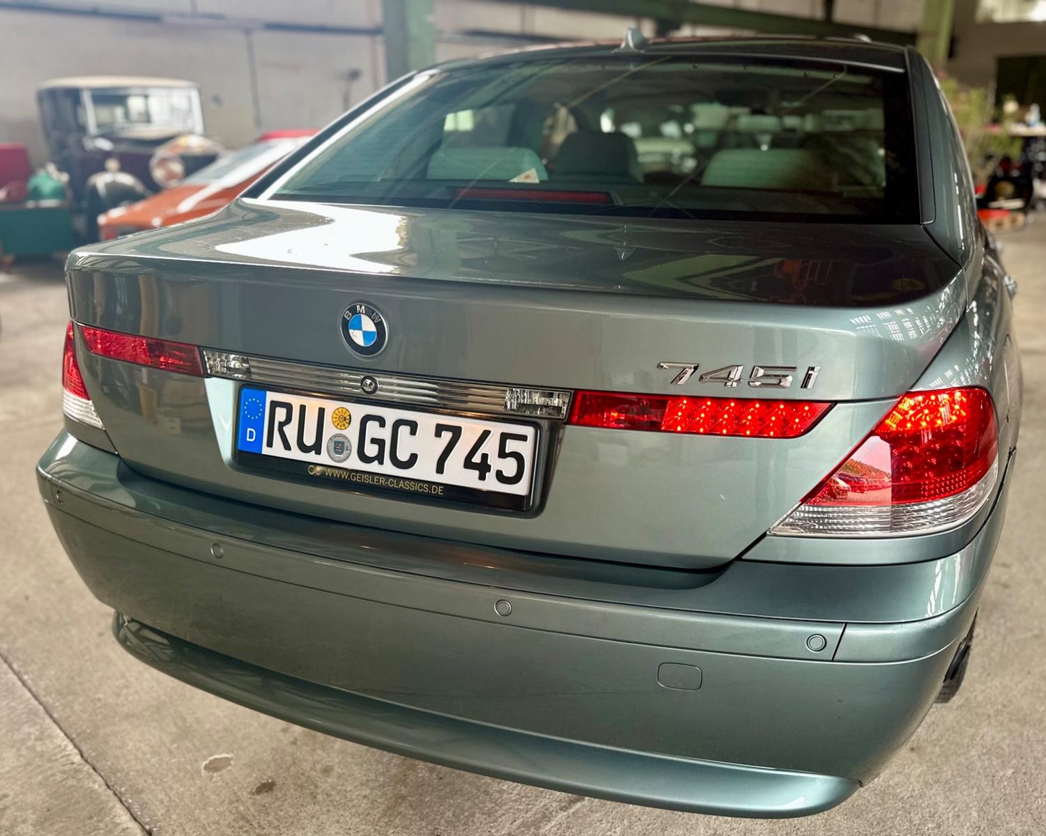 BMW 745i E65 V8 Prins LPG schiefergrün Top Zustand!