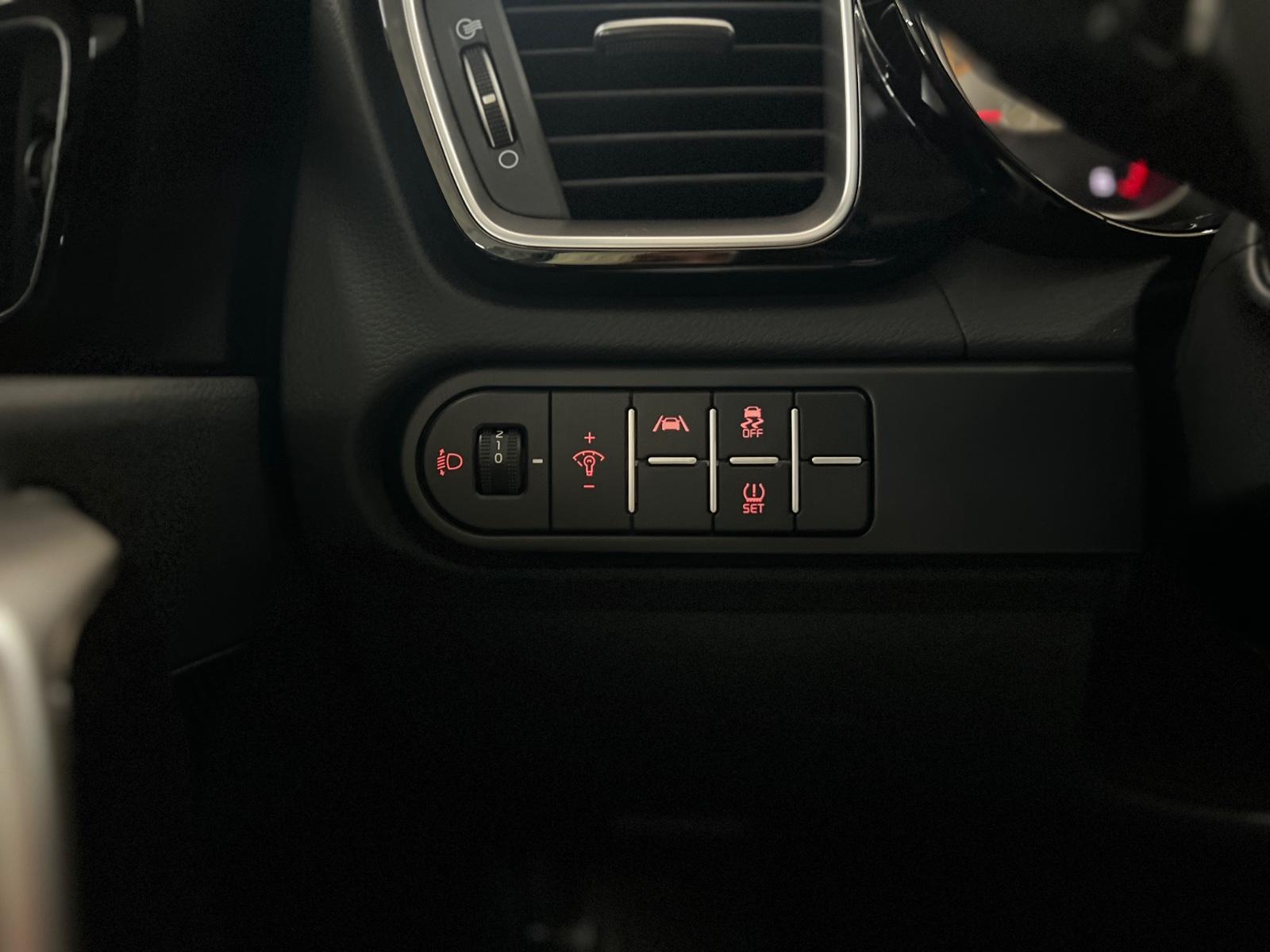 Kia Ceed Sportswagon 1.6 CRDI Vision KAM+Navi+Klima2