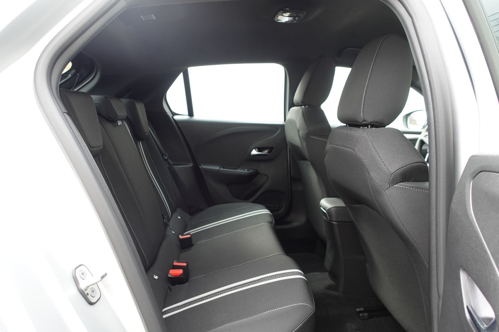 Fahrzeugabbildung Opel Corsa GS 1.2T,Kamera,Sitzhzg,Allwetter,LED,DAB+