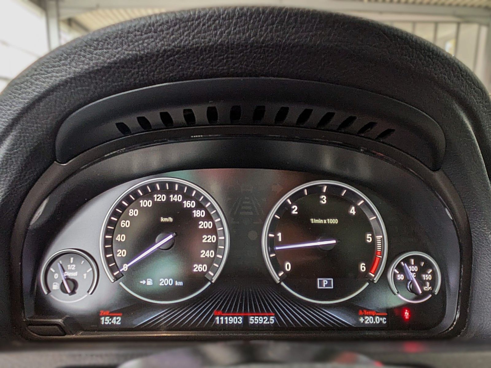 Fahrzeugabbildung BMW 530d GT xDRIVE LEDER PANO NAVI HiFi HUD STANDH.