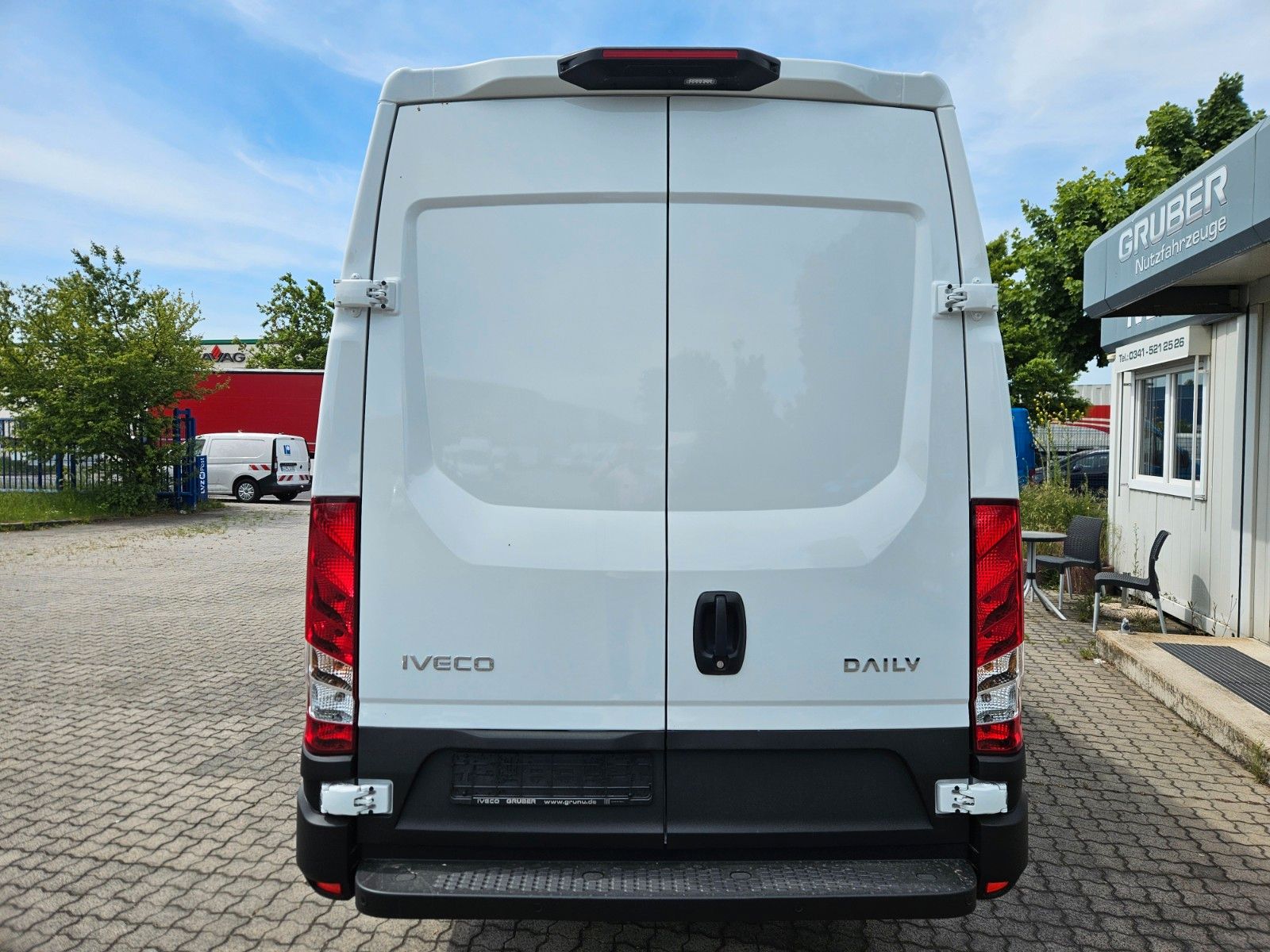 Fahrzeugabbildung Iveco Daily 35S16H 3.0A8 V Y