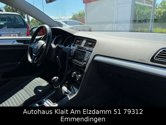 Fahrzeugabbildung Volkswagen Golf VII Lim. Cup BMT Panorama