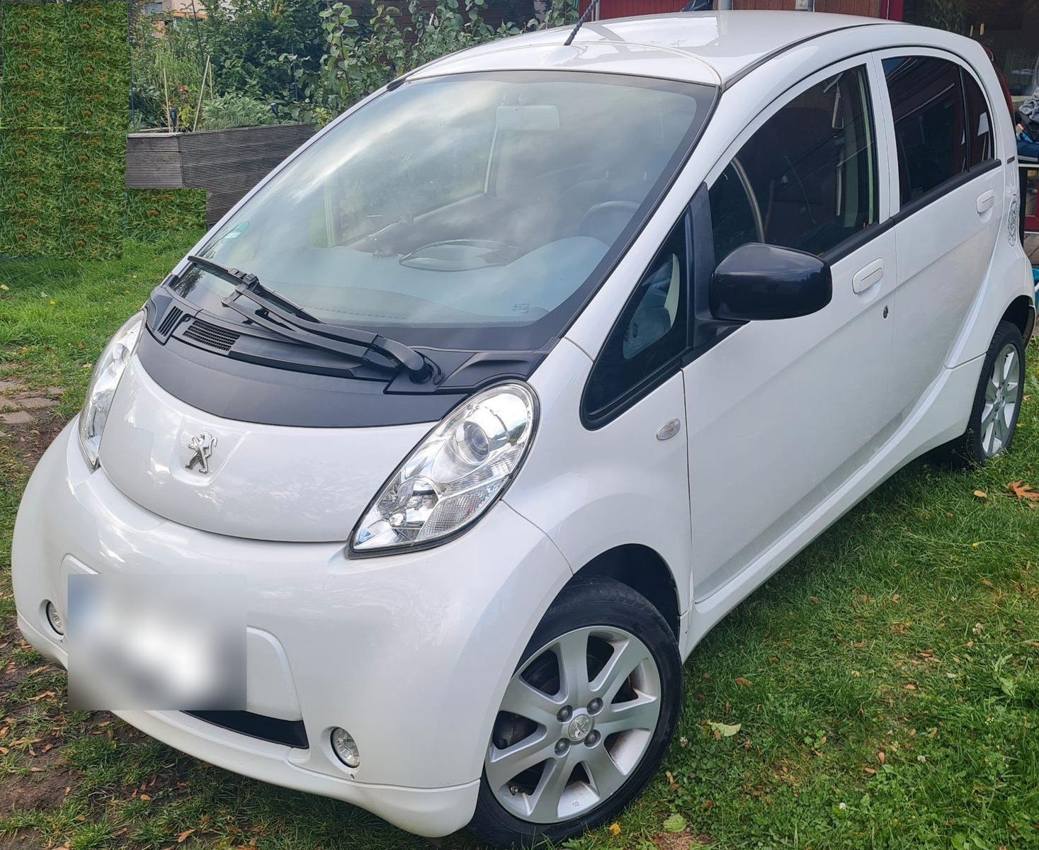 Peugeot iOn