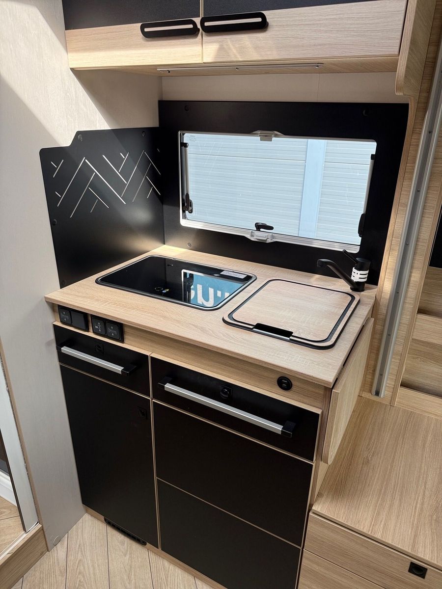Fahrzeugabbildung Chausson Teilintegriert Titanium Line 630 Dörr30YEdition
