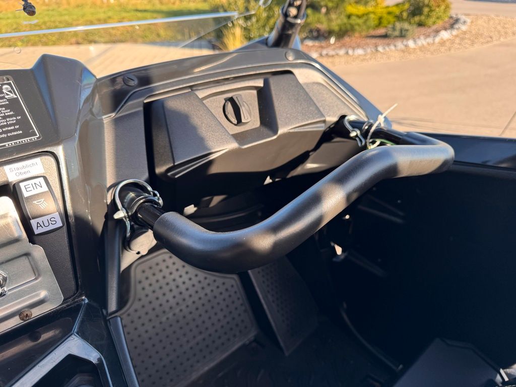 Fahrzeugabbildung Yamaha YXZ 1000 R SPORT SHIFT *LOF-ZULASSUNG !