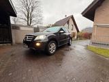 Mercedes-Benz Mercedes Benz ML300 Blue efficiency - gebrauchte Mercedes-Benz ML 300 aus dem Jahr 2010