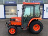 Kubota ST30 Kommmunal Traktor - Kubota Traktor