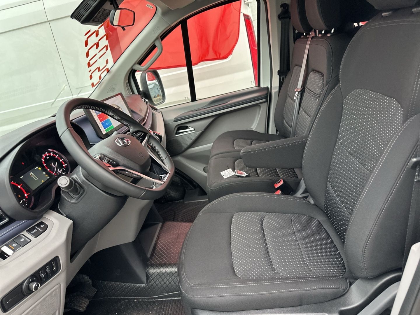 Maxus Andere - Bild 9