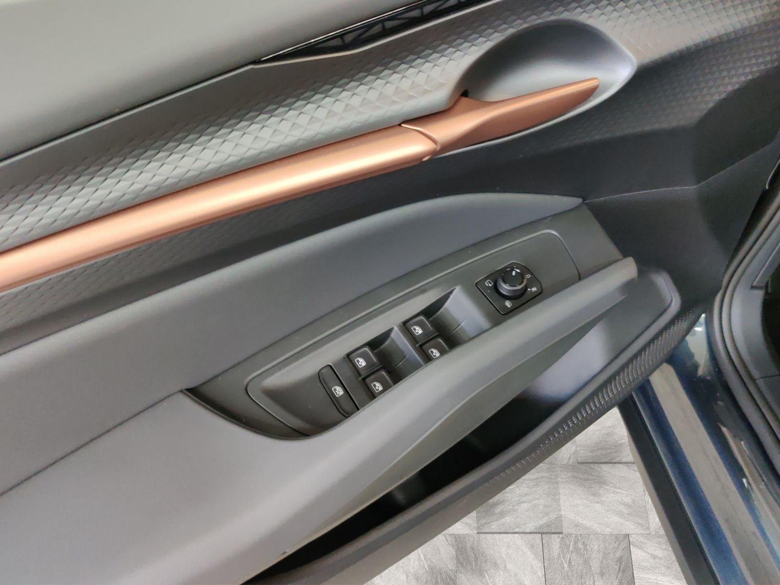 Cupra Raval Endurance Edition Dynamic 56kWh/Edge/RFKam