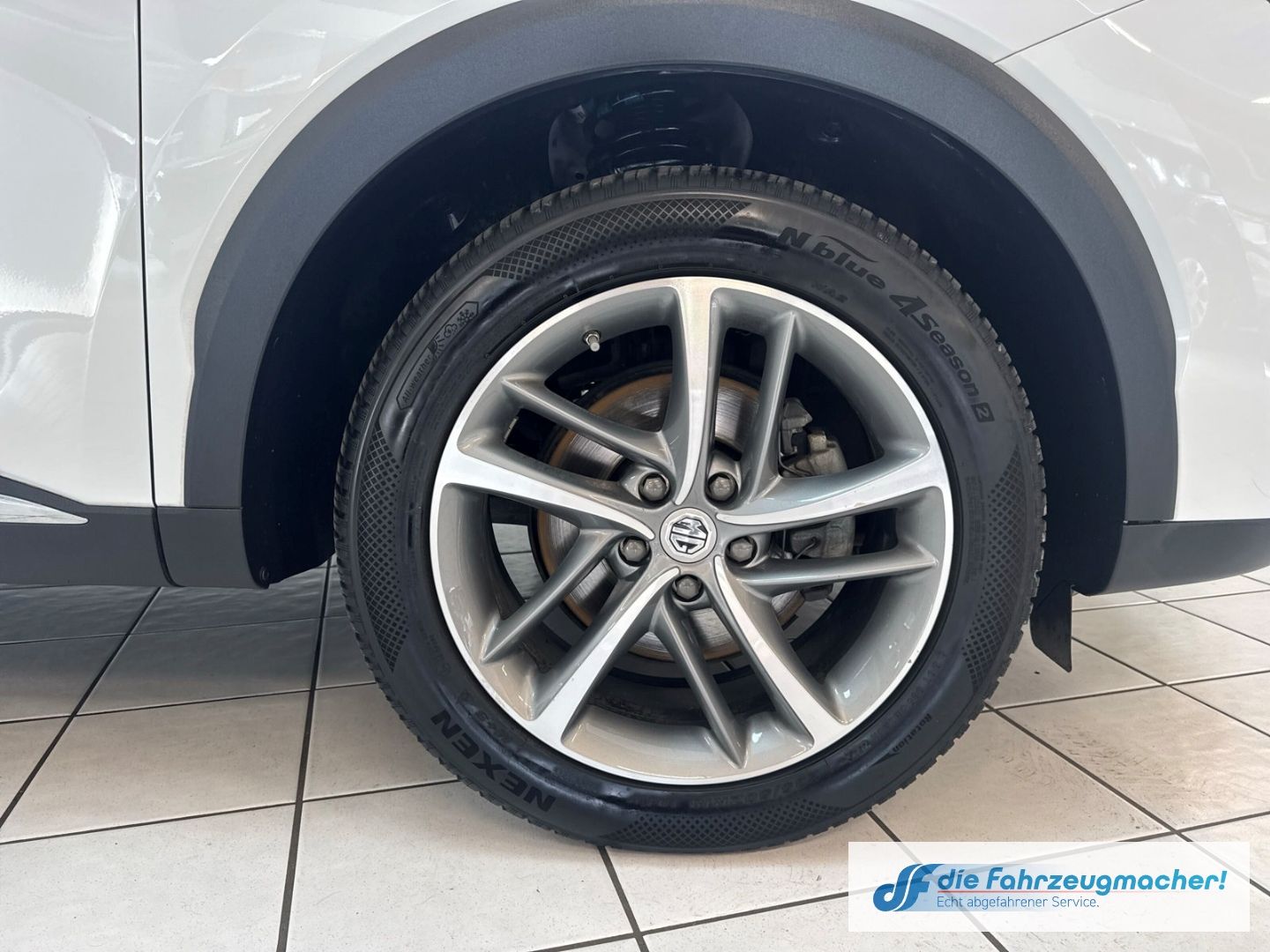Fahrzeugabbildung MG EHS PHEV Comfort Hybrid EU6d Navi Digitales Cock