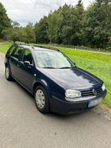 Volkswagen Golf 4 Variant - Volkswagen Golf aus 2001: Variant