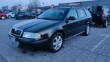 Skoda Octavia Combi Tour 1.6 MPI, 75kw ,10... - Skoda Octavia: Mpi