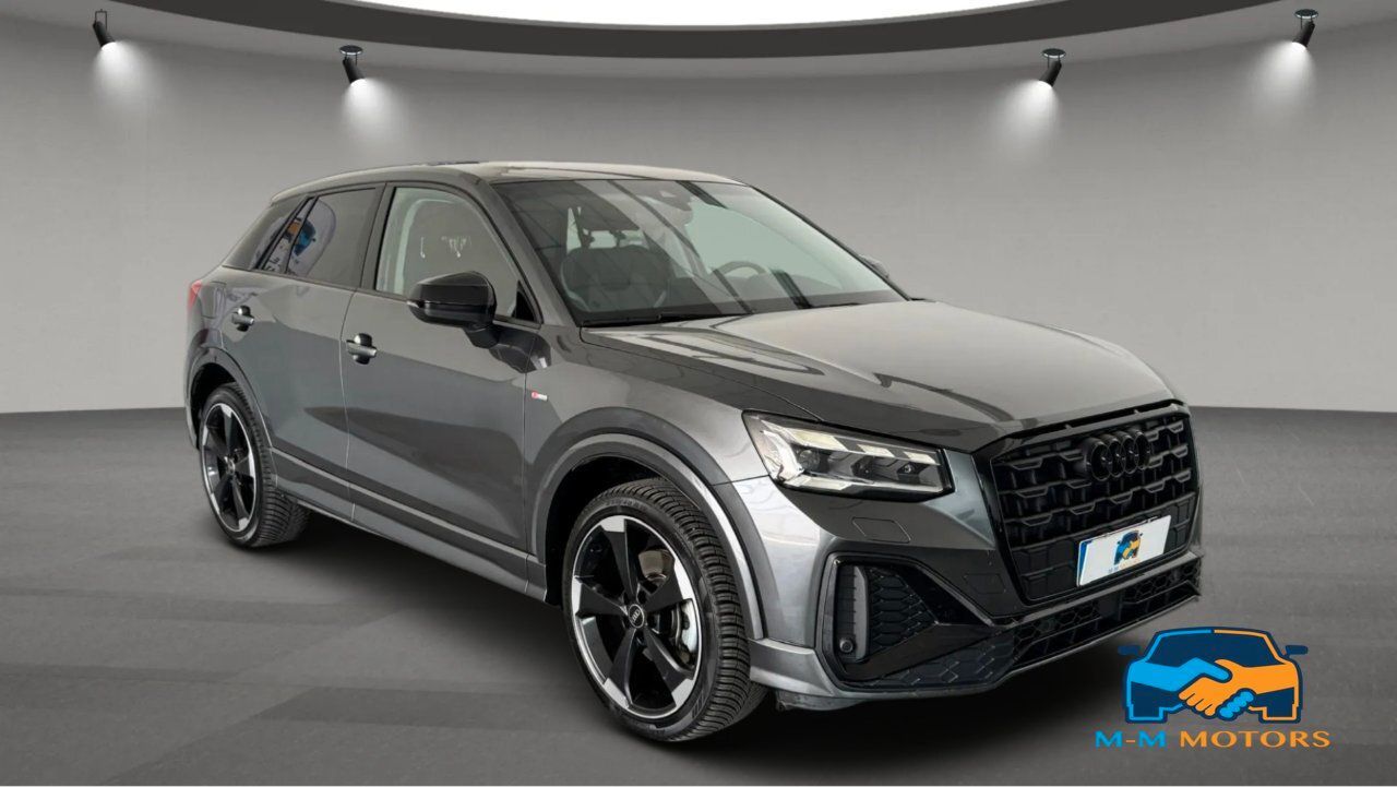 Audi Q2 30 2.0 tdi Identity Black s-tronic Unico imagem 2