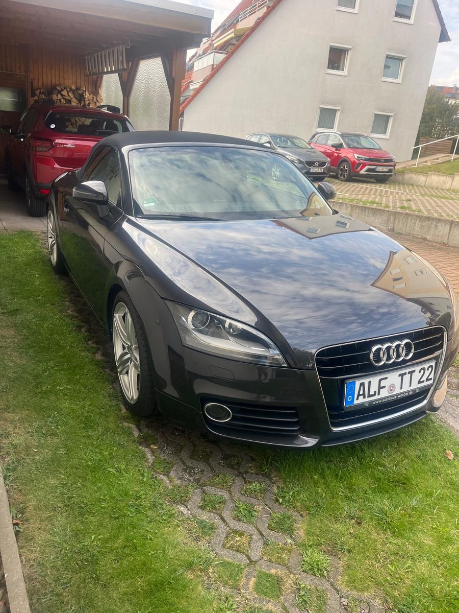 Audi TT Roadster 2.0 TFSI -