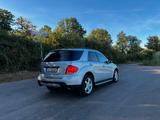 Mercedes-Benz ML 320 CDI 4MATIC AMG Airmatic Navi Xenon AMG 2x - Mercedes-Benz Geländewagen aus dem Jahr 2007