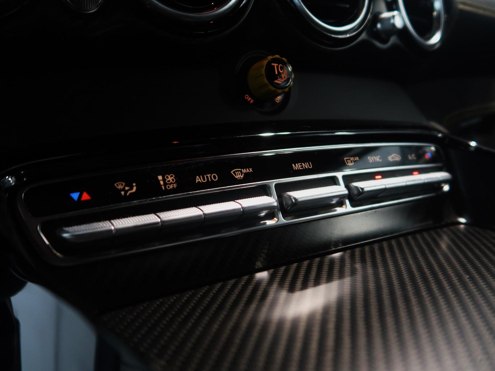Mercedes-Benz AMG GT R *KERAMIK CARBON*MBGARANTIE 27*ALLRADLKG