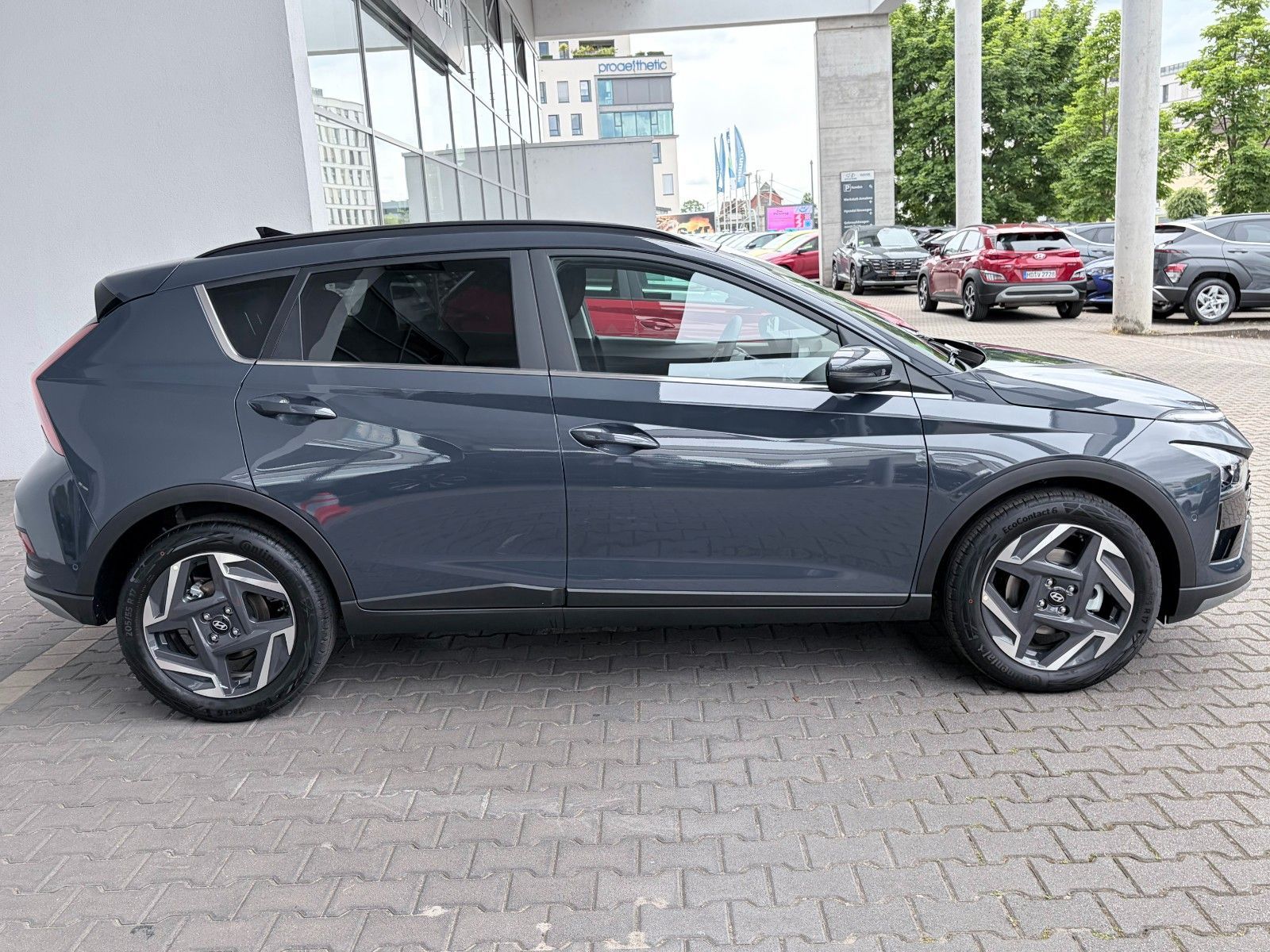 Fahrzeugabbildung Hyundai Bayon 1.0 T-GDI Prime Kamera,LED,Navi,SHZ,ACC