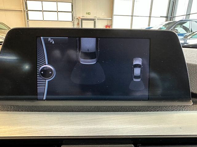 BMW 318 d Limousine *Klima*SHZ*Navi*PDC*Bi-Xenon*