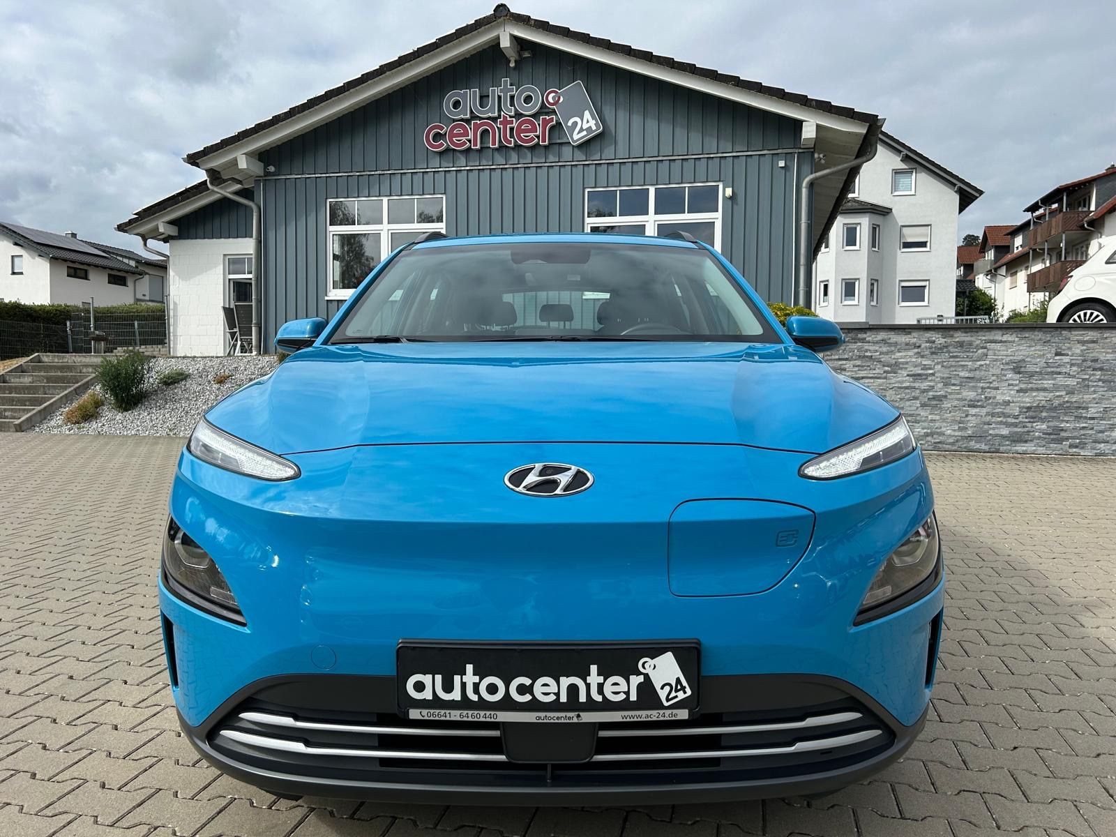 Fahrzeugabbildung Hyundai Kona Select°64 kWh°Kamera°1.Hand°