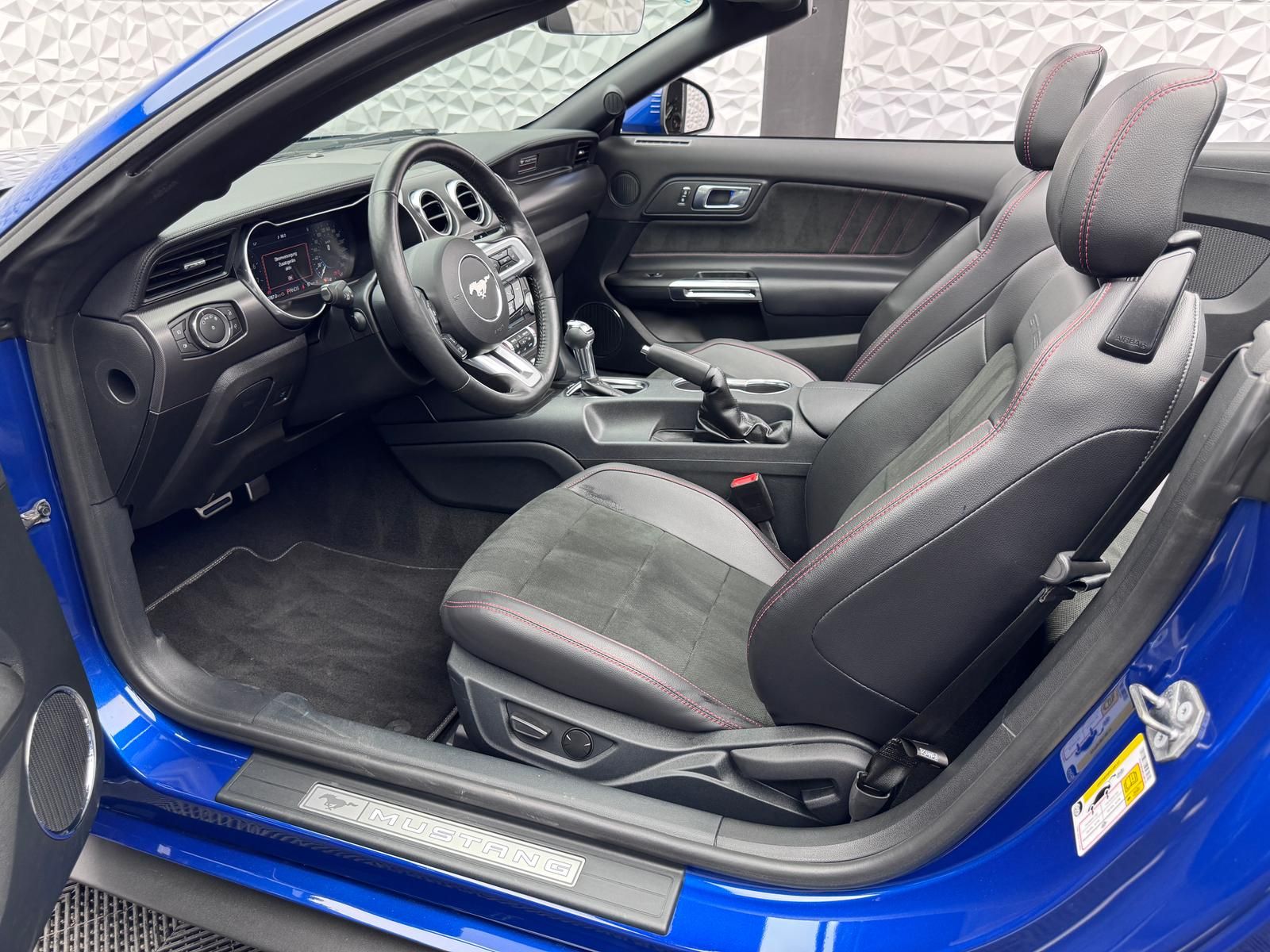 Fahrzeugabbildung Ford GT 5.0 CS CONVERTIBLE/MAGNERIDE/B&O/KLAPPEN-AGA