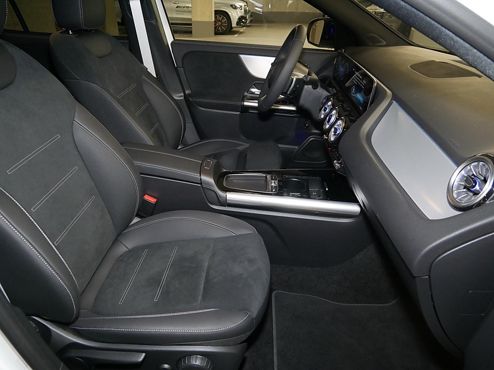 Mercedes-Benz GLA AMG MBUX Night Ambiente Fahrassist LED, миниатюра 5