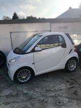 Smart ForTwo coupé 1.0 52kW mhd white limited - gebrauchte Smart Sportwagen