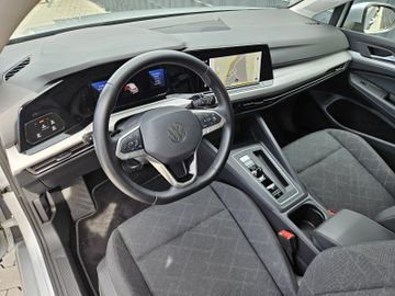 Volkswagen Golf - 11