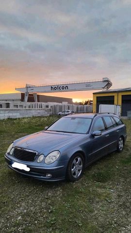 Mercedes-Benz Mercedes E320 CDI W211 fest Preis!