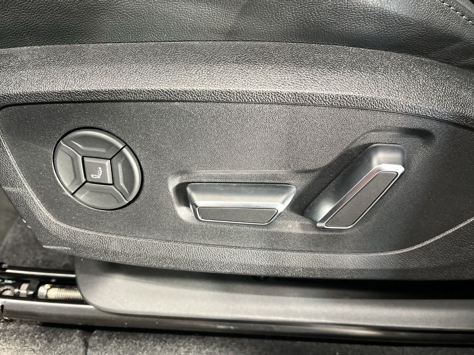 Audi Q6 e-tron - Bild 11