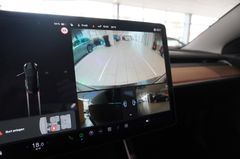 Fahrzeugabbildung Tesla Model 3 Standard Range Plus NAVI/KAMERA/SH/PANO