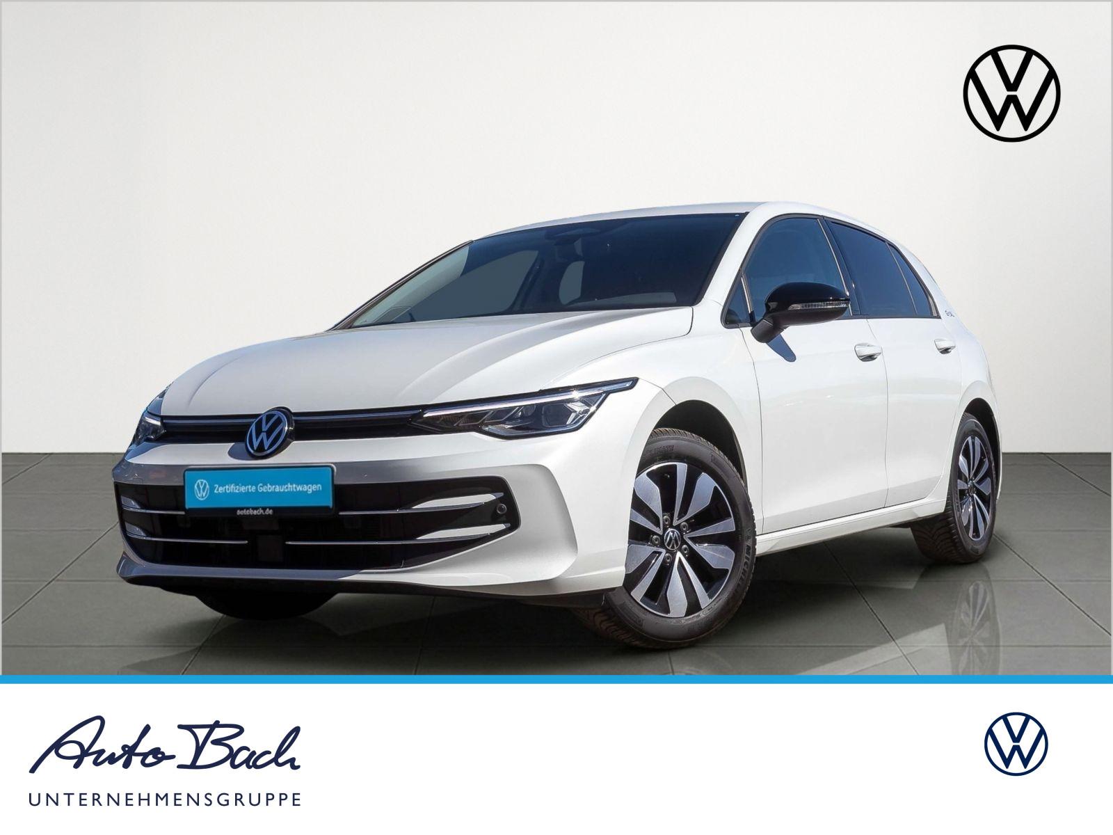 Volkswagen Golf VIII Goal 1.5 eTSI DSG Navi LED ACC EPH AHK