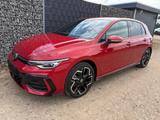 Volkswagen Golf 1.5  TSI R-Line Limited 18" Keyless - New cars: Rot