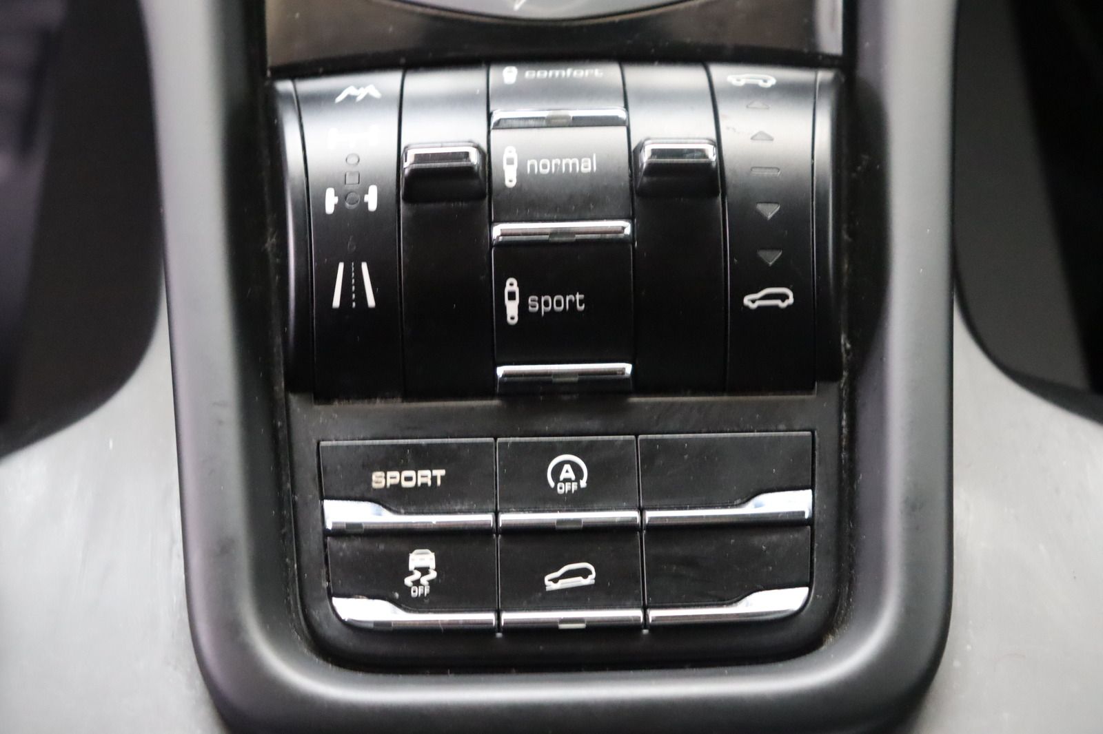 Fahrzeugabbildung Porsche Cayenne 3.6 V6 Tiptronic Leder Navi Top Zustand