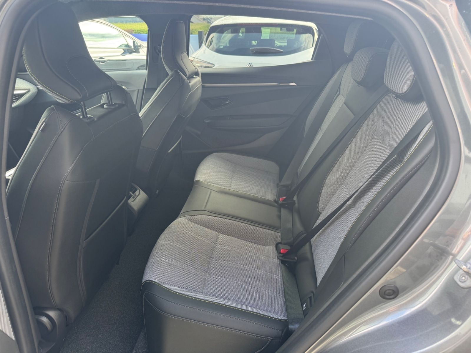 Renault Megane E-TECH - Bild 25